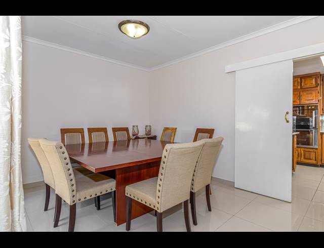 4 BEDROOM FREESTANDING FOR SALE IN EDENBURG